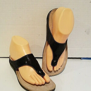 MEPHISTO BLACK FLIP‎ FLOPS SANDALS